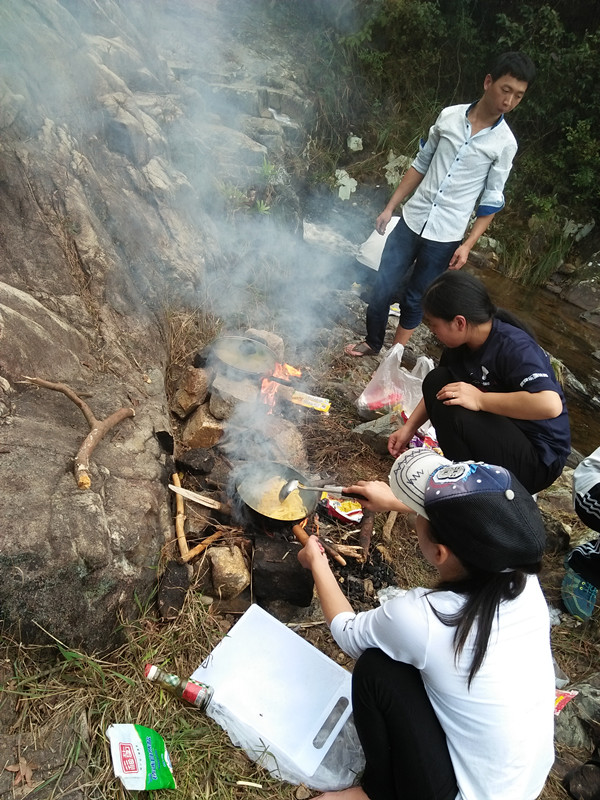 玉林一地发布禁火令！不得野炊、烧烤……严重将追ag亚娱app官网下载究刑责(图1)